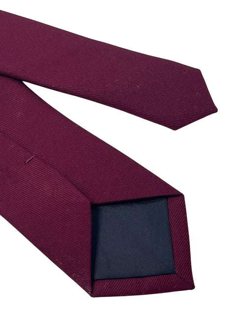 Maroon dark red plain tie