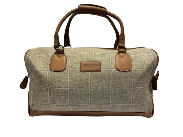 Luxury tweed weekend bag with matching wash bag in beige light fawn brown traditional check 100% wool tweed with leather straps