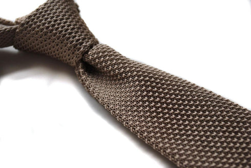 plain caramel beige skinny knitted tie with pointed end