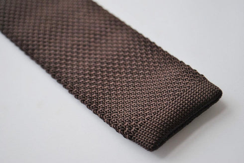 plain chocolate brown skinny knitted tie