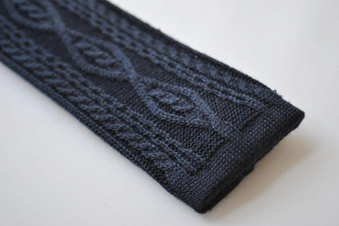 navy blue skinny cable knit tie