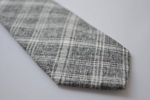 grey and white check design in 100% cotton linen tie