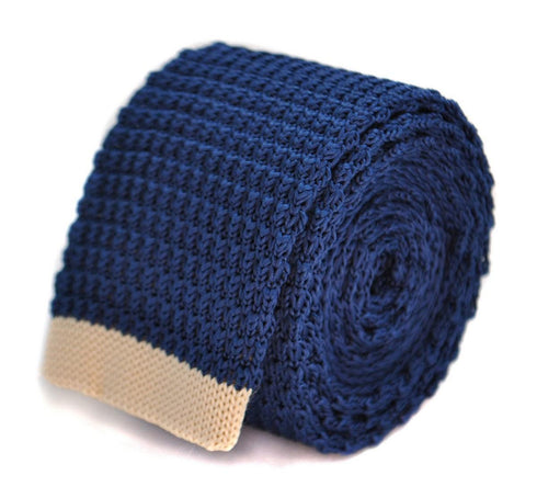 navy blue skinny knitted tie with cream tip