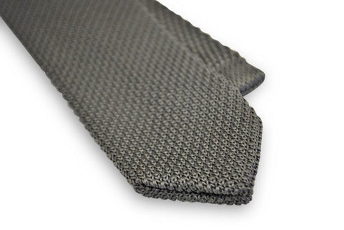 plain grey skinny knitted tie with pointed end