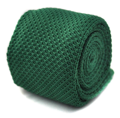 plain green knitted tie with pointed end in standard 8cm width