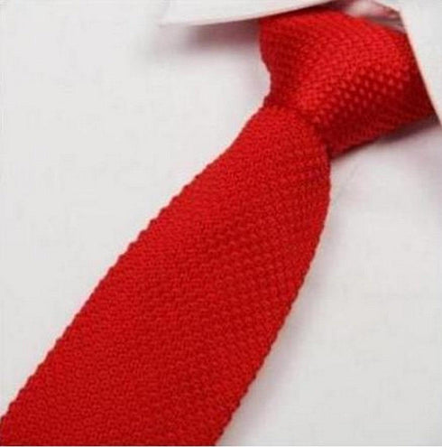 plain red skinny knitted tie
