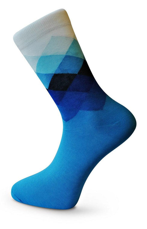 blue to white patterned mens socks