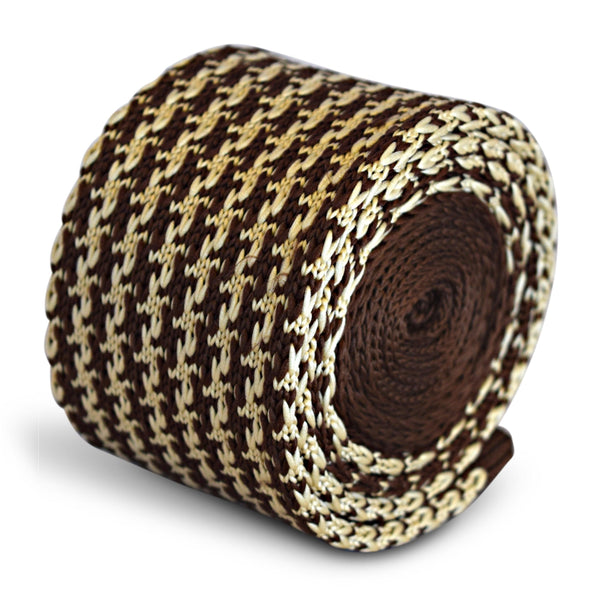 brown and cream dogtooth knitted tie