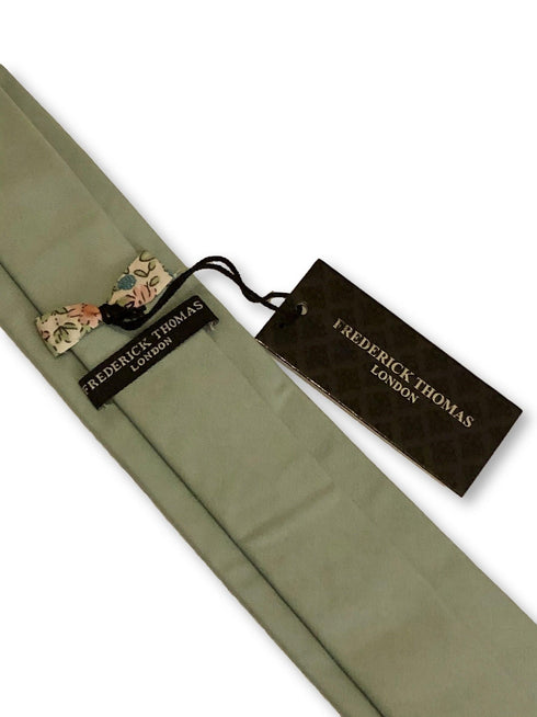 pale sage mint green linen tie
