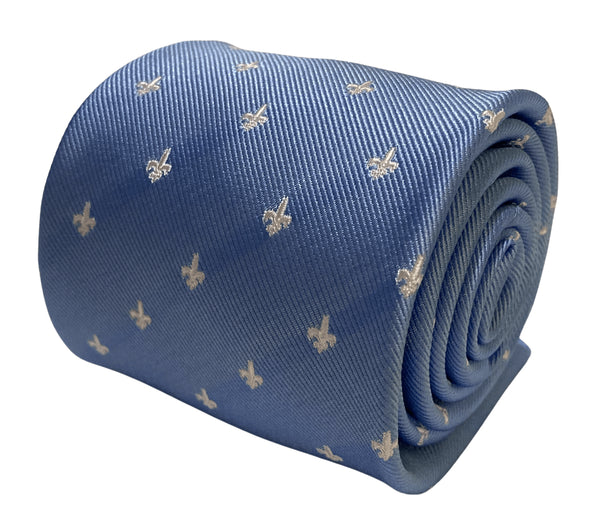 light blue tie with fleur de lis pattern
