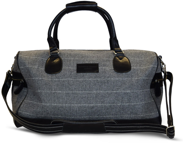 Grey tweed weekend bag with white check and matching wash bag