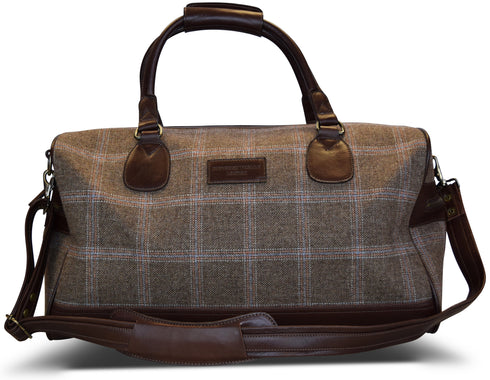Brown windowpane tweed weekend bag and matching wash bag