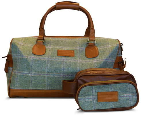 Green windowpane tweed weekend bag and matching wash bag