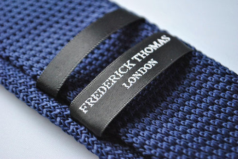 plain navy blue skinny knitted tie