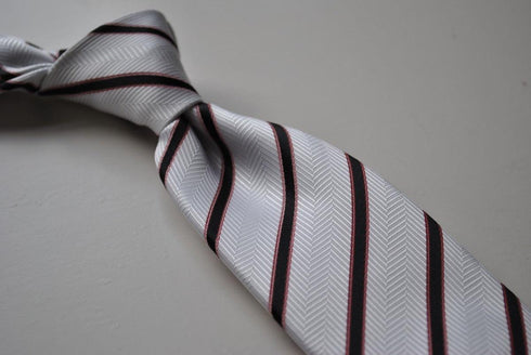 white tie with black club stripes