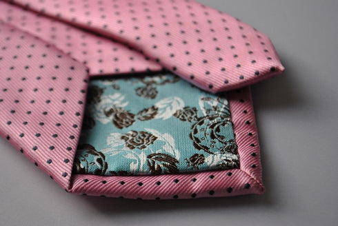 pink and dark pin spot tie