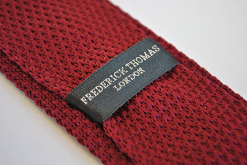 maroon skinny knitted tie with light blue polka dots