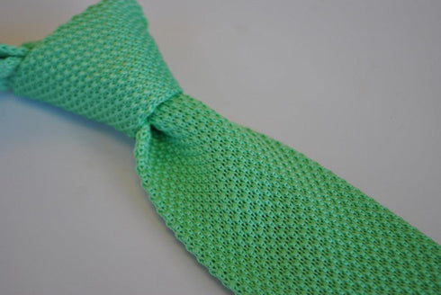 plain mint green skinny knitted tie
