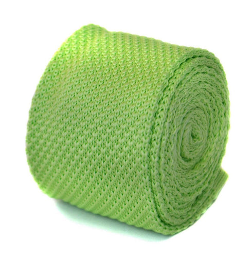 plain light spring green skinny knitted tie