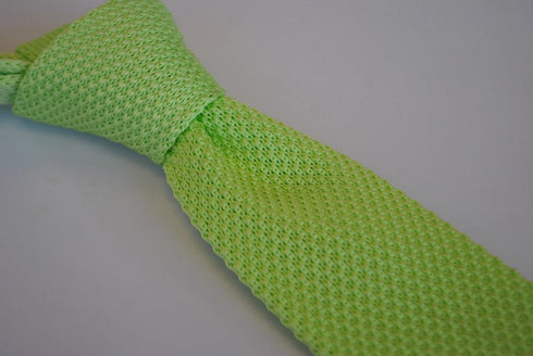 plain light spring green skinny knitted tie