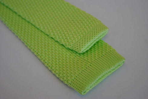 plain light spring green skinny knitted tie