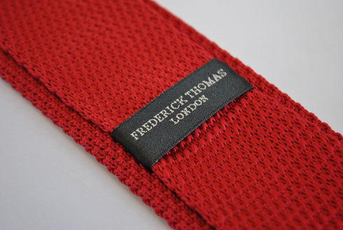 plain red skinny knitted tie with pointed end