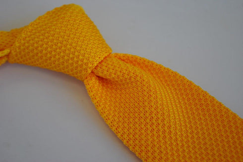 skinny plain gold yellow knitted tie with pointed end