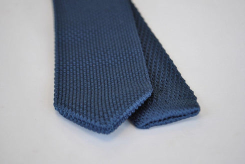 plain navy blue knitted tie with pointed end in standard 8cm width